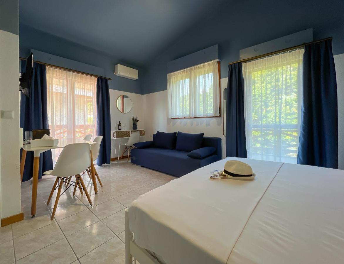 Joseph Village Apartments Fourka Extérieur photo