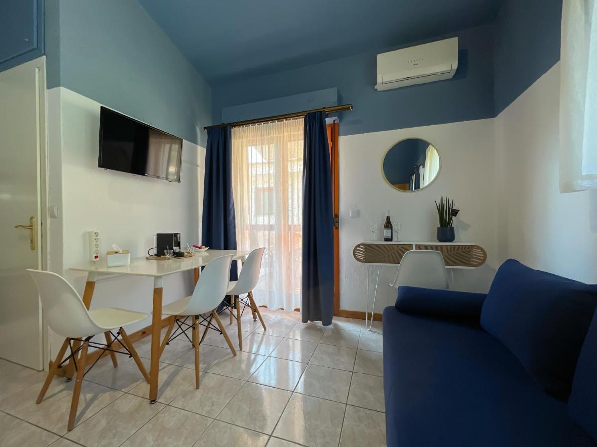 Joseph Village Apartments Fourka Extérieur photo