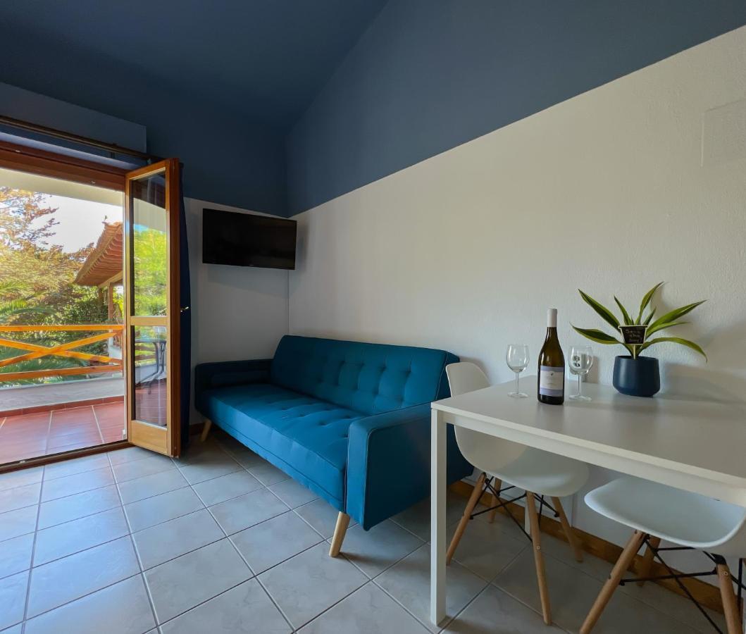 Joseph Village Apartments Fourka Extérieur photo