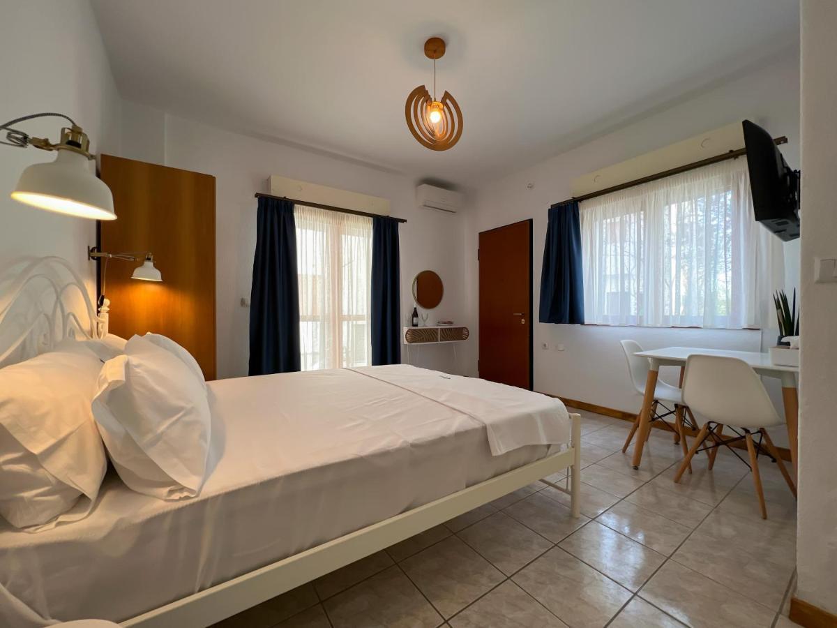 Joseph Village Apartments Fourka Extérieur photo